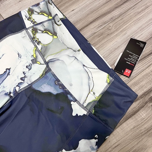 Under Armour Women's HeatGear Training Legging 1352180-497 Blue Ink NWT Size XS - Picture 3 of 14